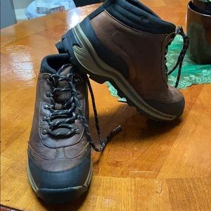 Kids Timberland size 5.5